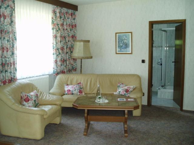 Schwarzwaldhotel / Wolfach Rum bild